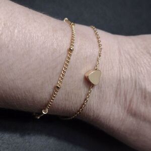Gold tone matching bracelet set 8-9"